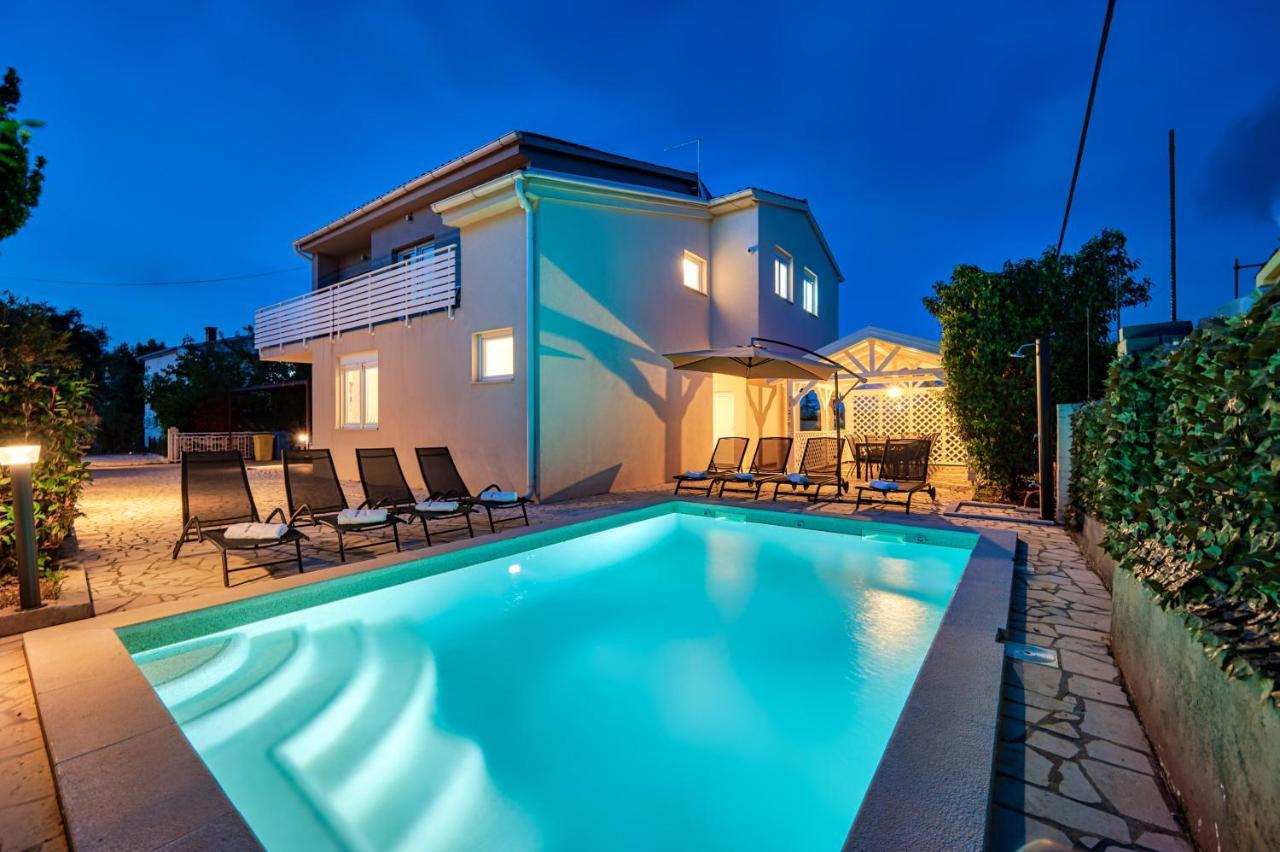 Villa Matija Ližnjan Exteriör bild