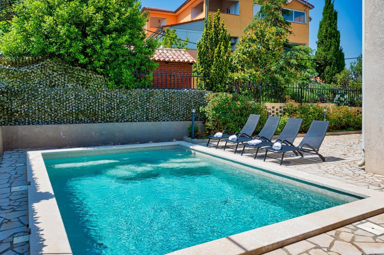 Villa Matija Ližnjan Exteriör bild