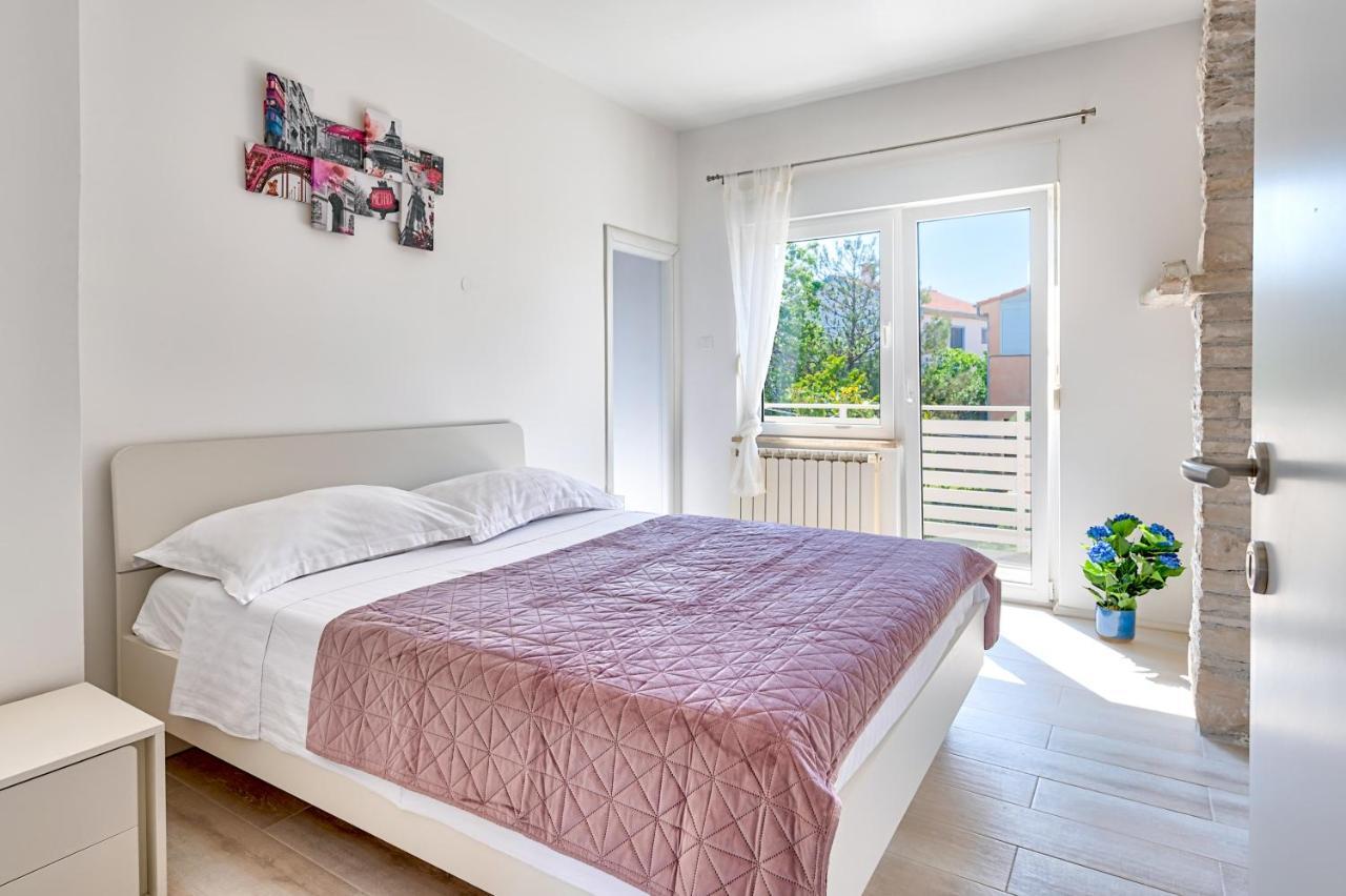 Villa Matija Ližnjan Exteriör bild
